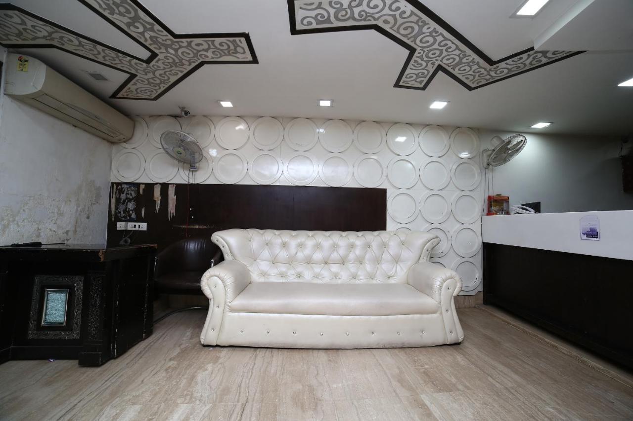 Oyo 11150 Hotel Jmd Rooms Új-Delhi Kültér fotó